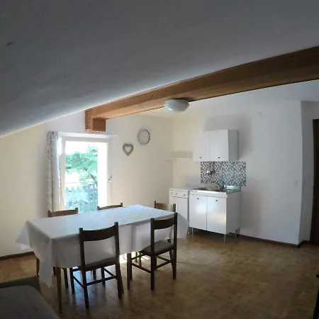 Catullo Aparthotel *